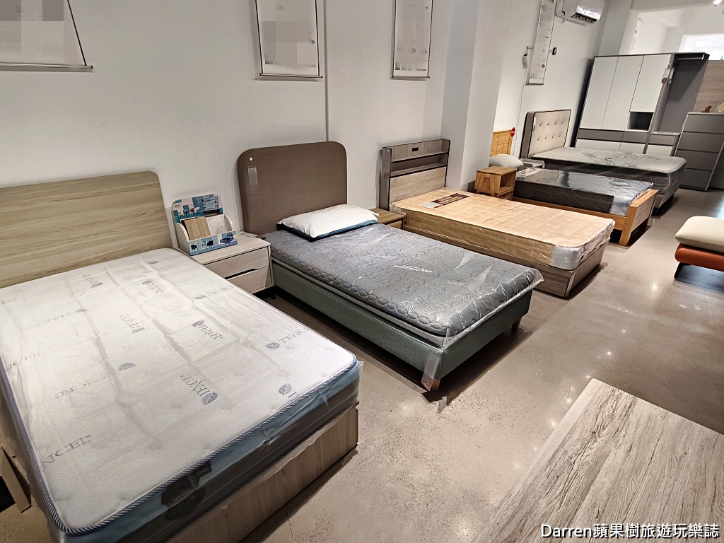 億家具,億家俱,億家俱批發倉庫,苗栗家具推薦,頭份家具行,沙發推薦,客製化沙發,L型沙發推薦,貓抓皮沙發,床墊試躺,MIT台灣製造家具,家具批發倉庫,北歐風家具,租屋族家具推薦,小坪數家具配置,家具終身保修,售後服務,專人配送,PTT家具推薦,Dcard家具評價