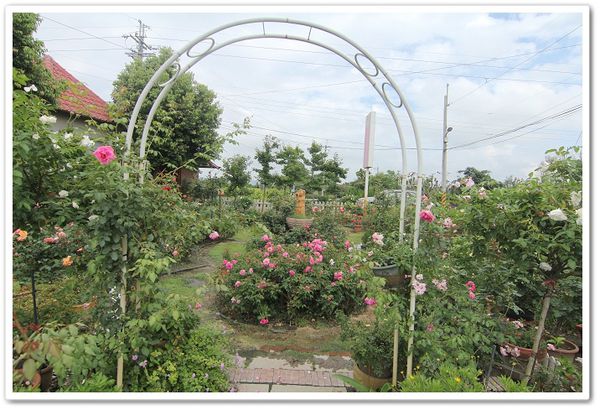 窄巷,菁芳園,田尾景點,田尾公路花園 @Darren蘋果樹旅遊玩樂誌
