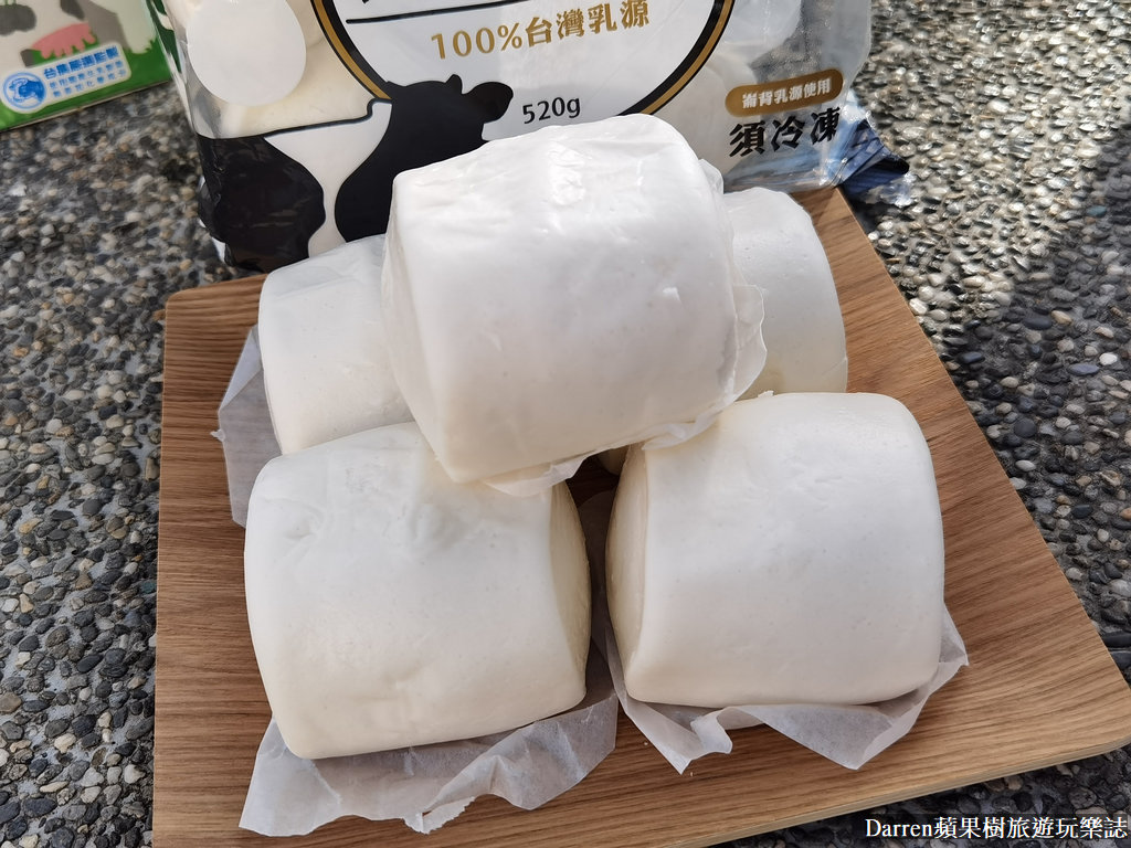 家樂福必買,家樂福好物分享,崙背鮮乳饅頭,臺灣在地牛乳,台農保久乳壽山動物園款