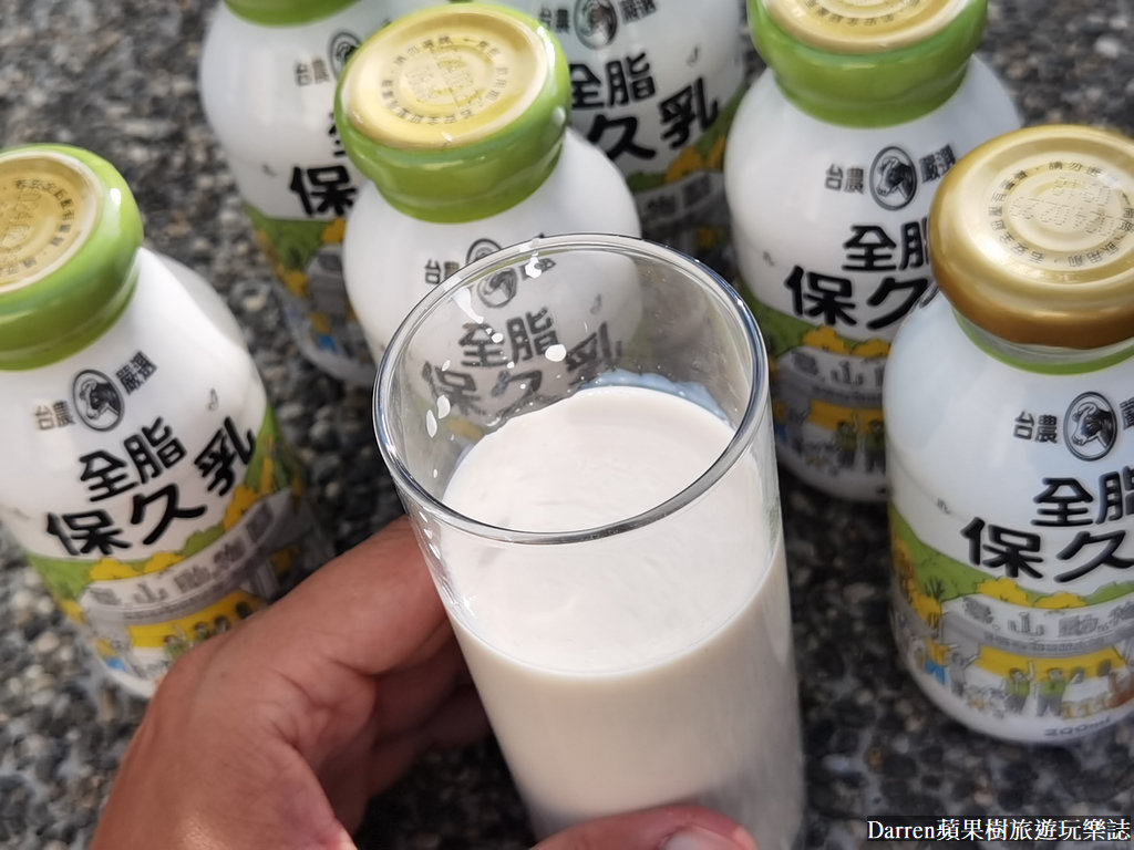 家樂福必買,家樂福好物分享,崙背鮮乳饅頭,臺灣在地牛乳,台農保久乳壽山動物園款