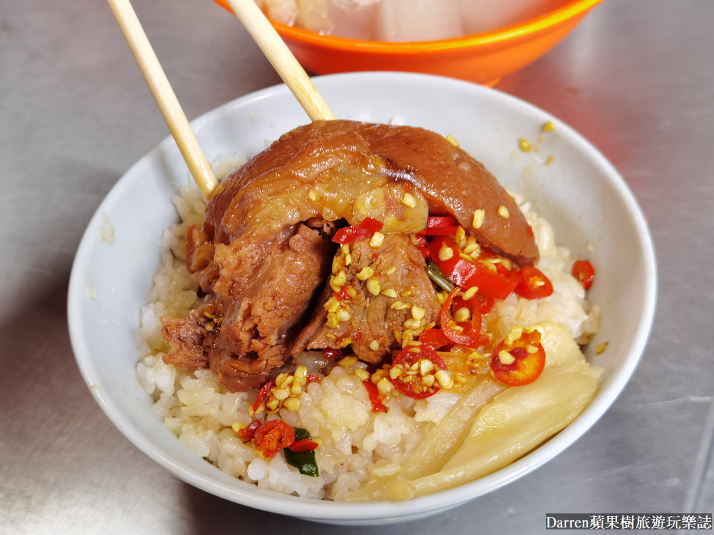 台中阿彬爌肉飯,台中最強控肉飯,第五市場爌肉飯,台中第五市場控肉飯,阿彬爌肉飯評論,台中第五市場美食