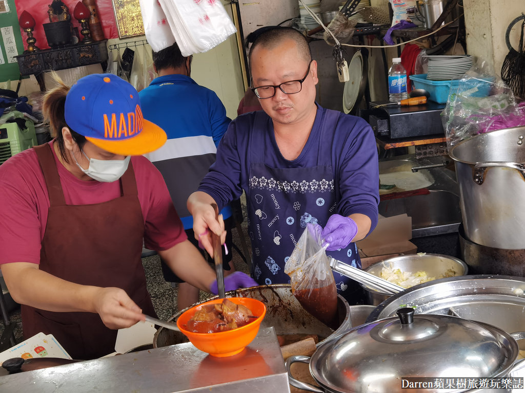 台中阿彬爌肉飯,台中最強控肉飯,第五市場爌肉飯,台中第五市場控肉飯,阿彬爌肉飯評論,台中第五市場美食