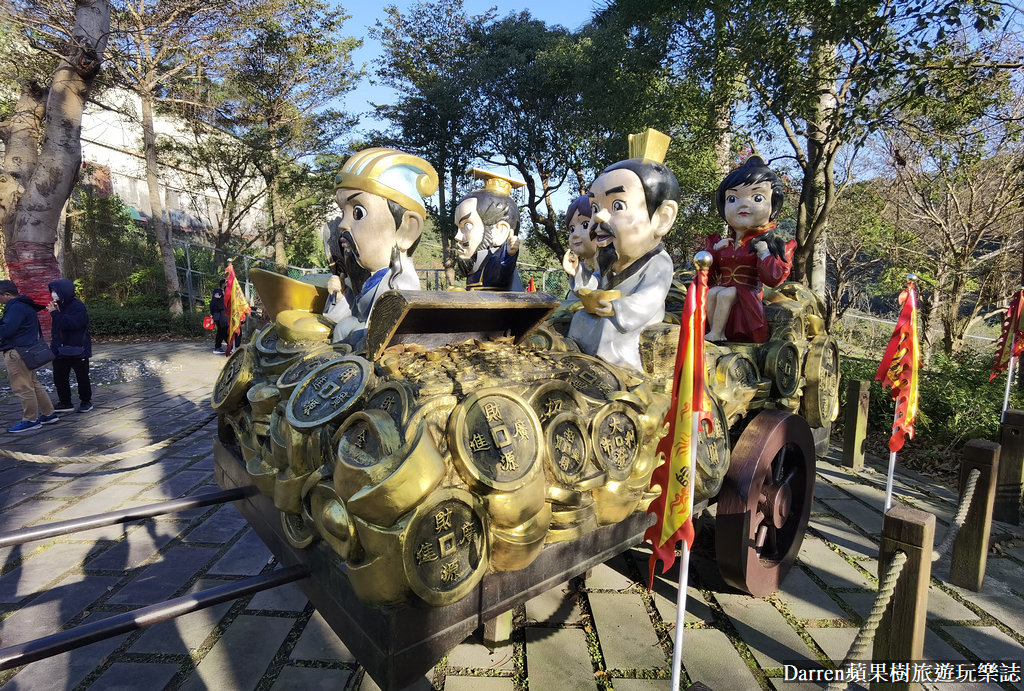 桃園威天宮,桃園財神廟,桃園威天宮怎麼去,威天宮龍銀多少錢,威天宮靈驗,龜山財神廟,桃園春節景點,桃園走春景點,桃園景點