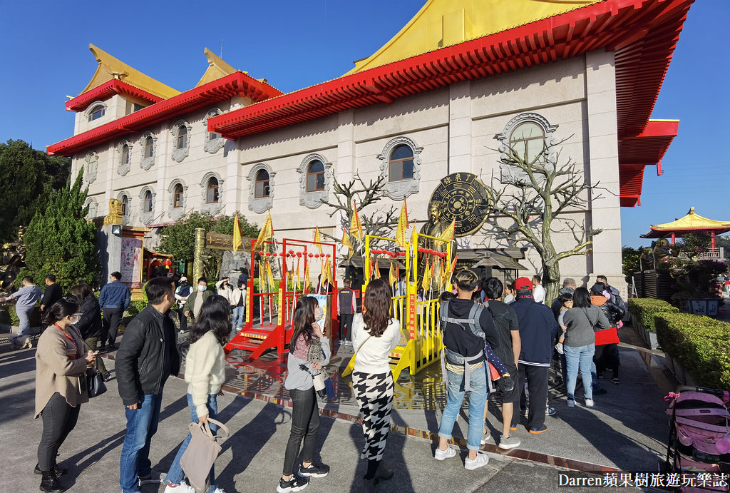 桃園威天宮,桃園財神廟,桃園威天宮怎麼去,威天宮龍銀多少錢,威天宮靈驗,龜山財神廟,桃園春節景點,桃園走春景點,桃園景點