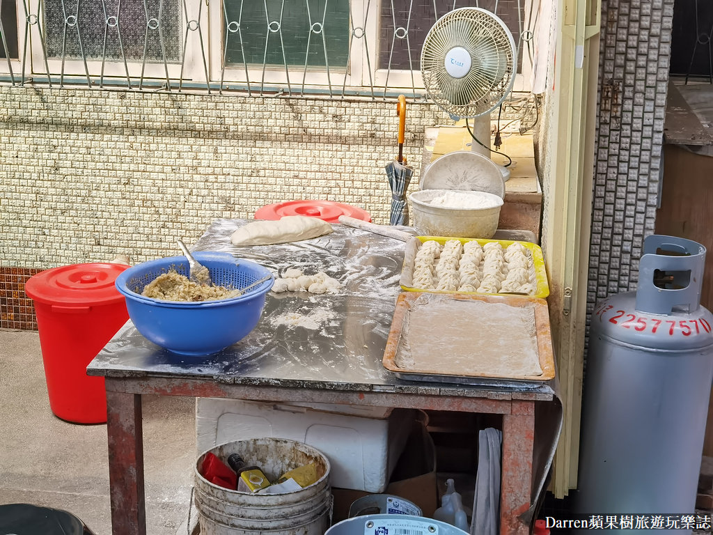 板橋幸福市場水煎包,板橋美食,新埔站平價美食,新埔站美食,新埔捷運站2號出口美食,新埔捷運站4號出口美食,新埔銅板美食,新埔站早午餐,新埔捷運站1號出口美食,新埔必吃美食