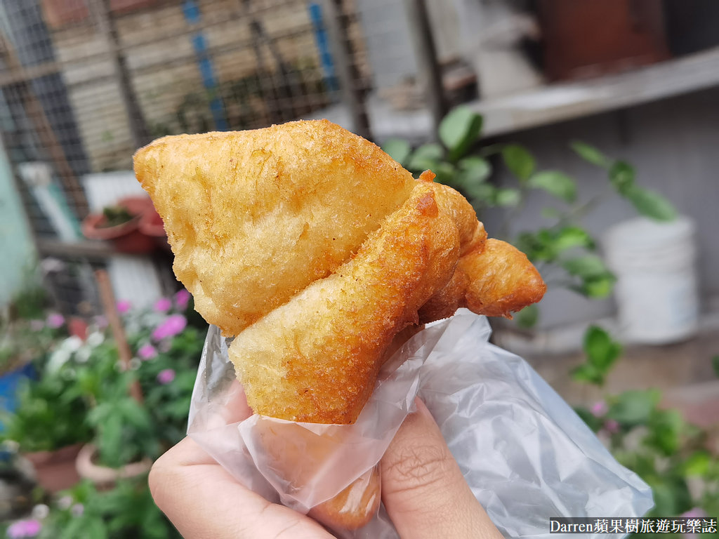 四十年甜甜圈 雙胞胎,車路頭街雙胞胎甜甜圈,車路頭街美食,三重車路頭街,車路頭街美食ptt,車路頭街紅豆餅,三重平價美食,三重美食,三重小吃,三重隱藏美食,三重美食食尚玩家