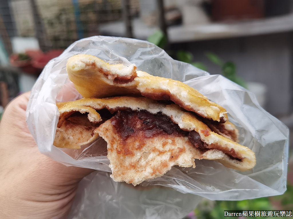 四十年甜甜圈 雙胞胎,車路頭街雙胞胎甜甜圈,車路頭街美食,三重車路頭街,車路頭街美食ptt,車路頭街紅豆餅,三重平價美食,三重美食,三重小吃,三重隱藏美食,三重美食食尚玩家