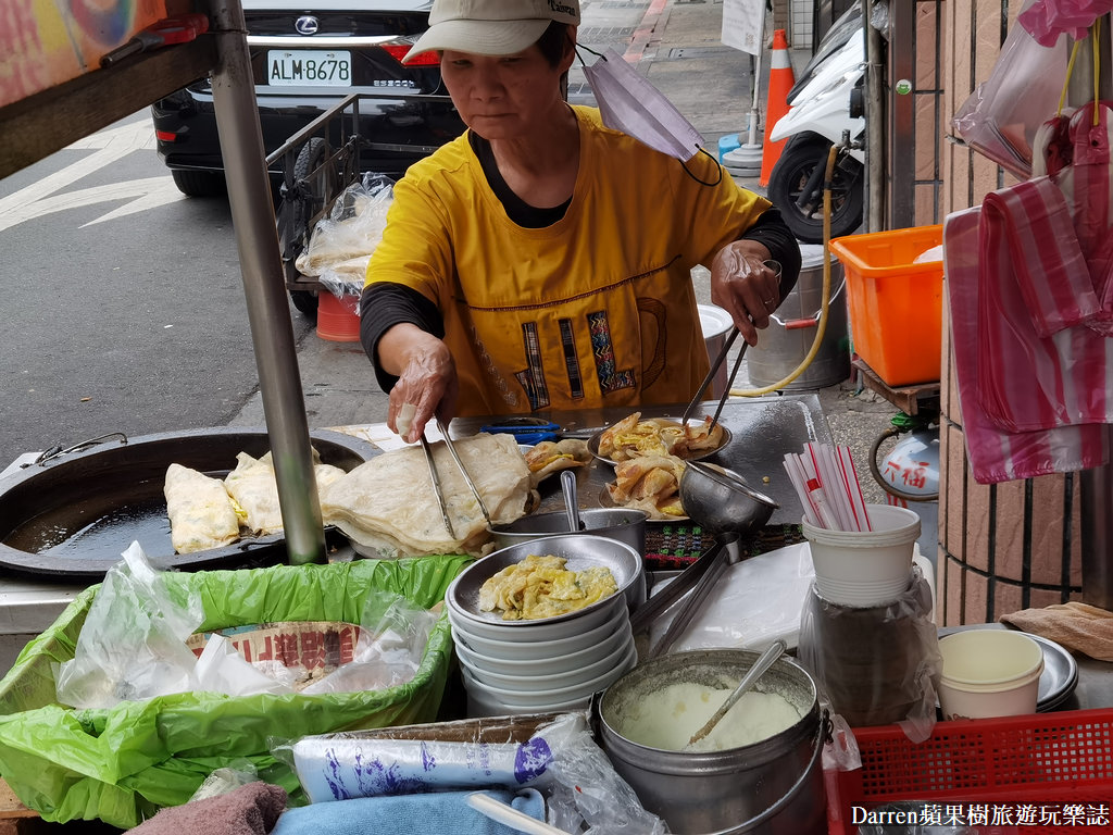 大橋頭早餐,大橋頭美食,大橋頭美食dcard,大橋頭美食早餐,無名(專家)豆漿蛋餅,台北蛋餅dcard,台北脆皮蛋餅,台北手工蛋餅,台北蛋餅早餐店,延三早餐,台北 在地人 早餐
