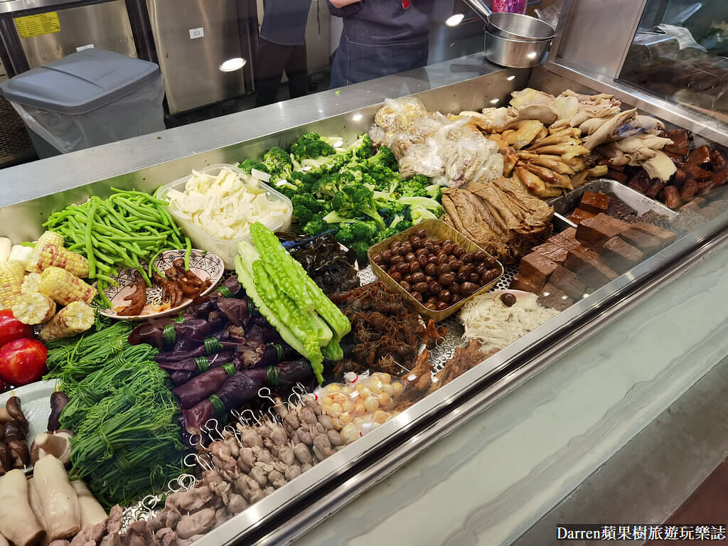 紅花麻辣鹽水雞通化創始總店,台北鹽水雞