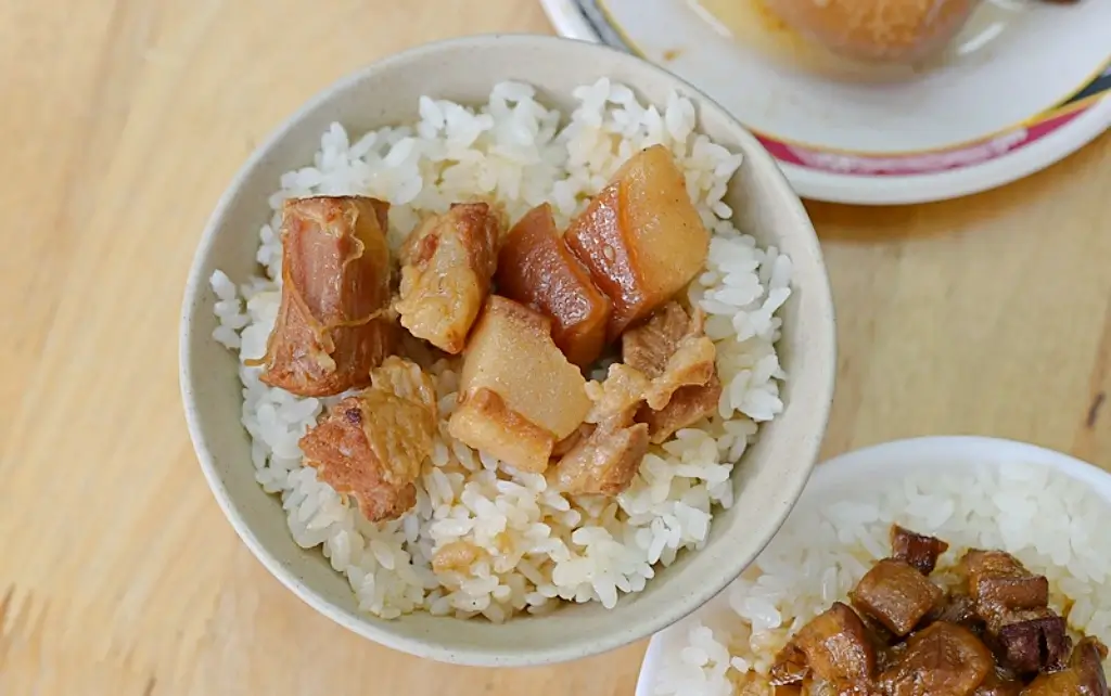 滷三塊五花肉飯,北投美食,石牌宵夜