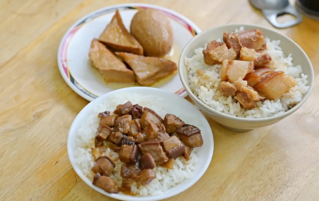 滷三塊五花肉飯,北投美食,石牌宵夜