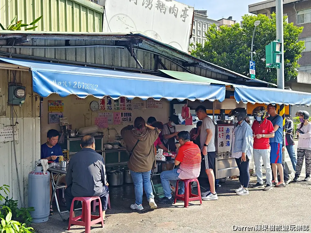 天橋下早餐添巧麵,三峽美食