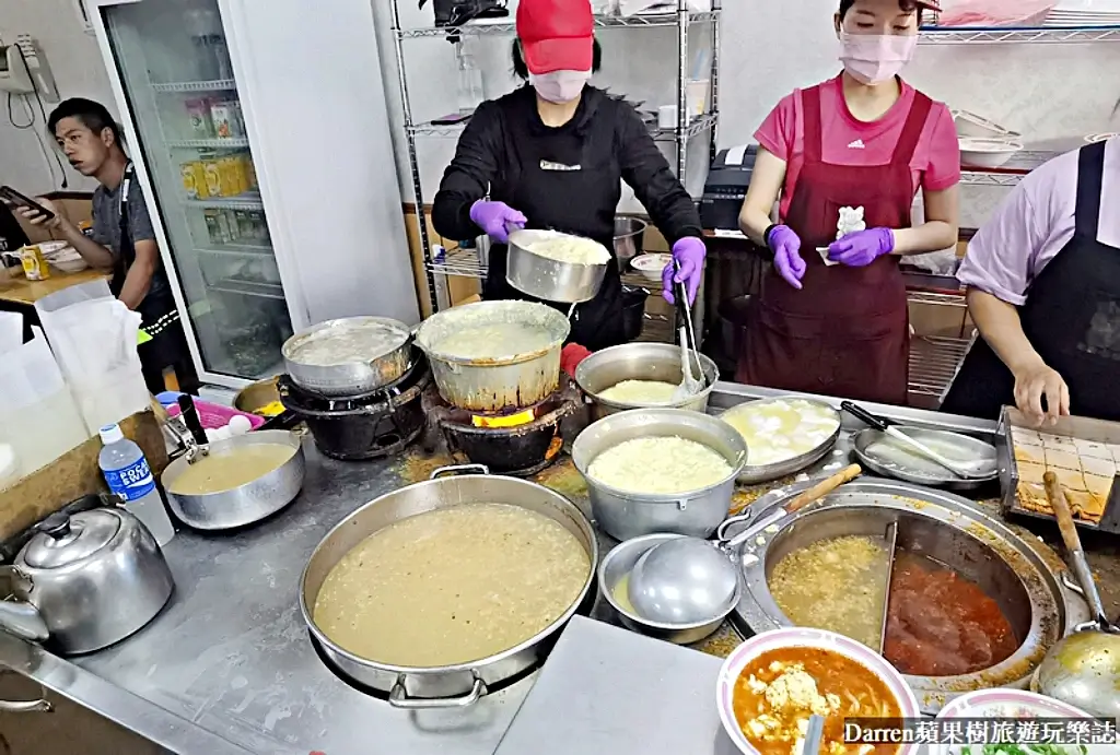 大鬍子米干,龍岡米干