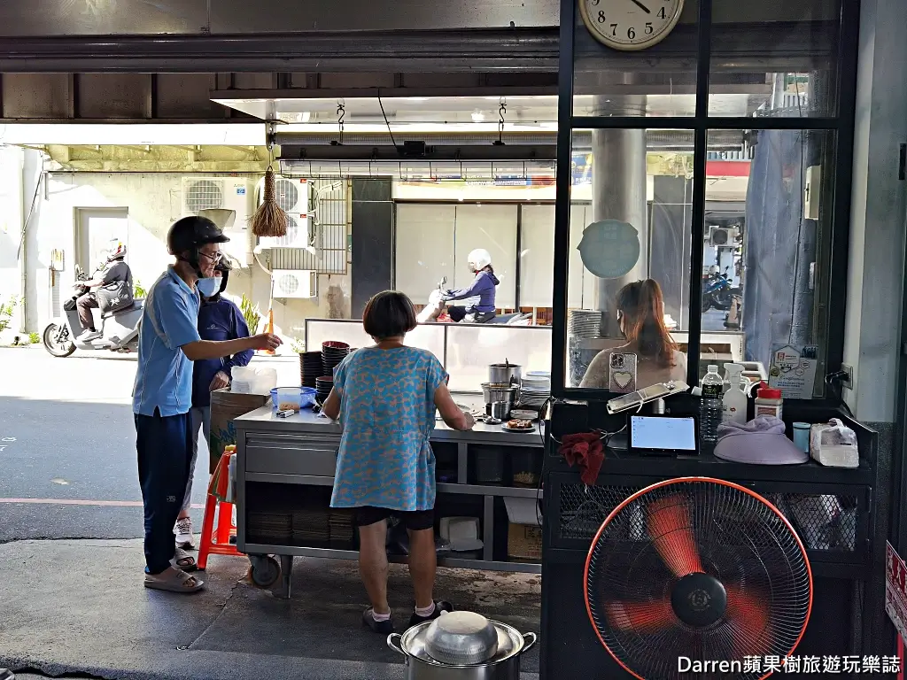 伍股鹹粥小吃店,五股美食