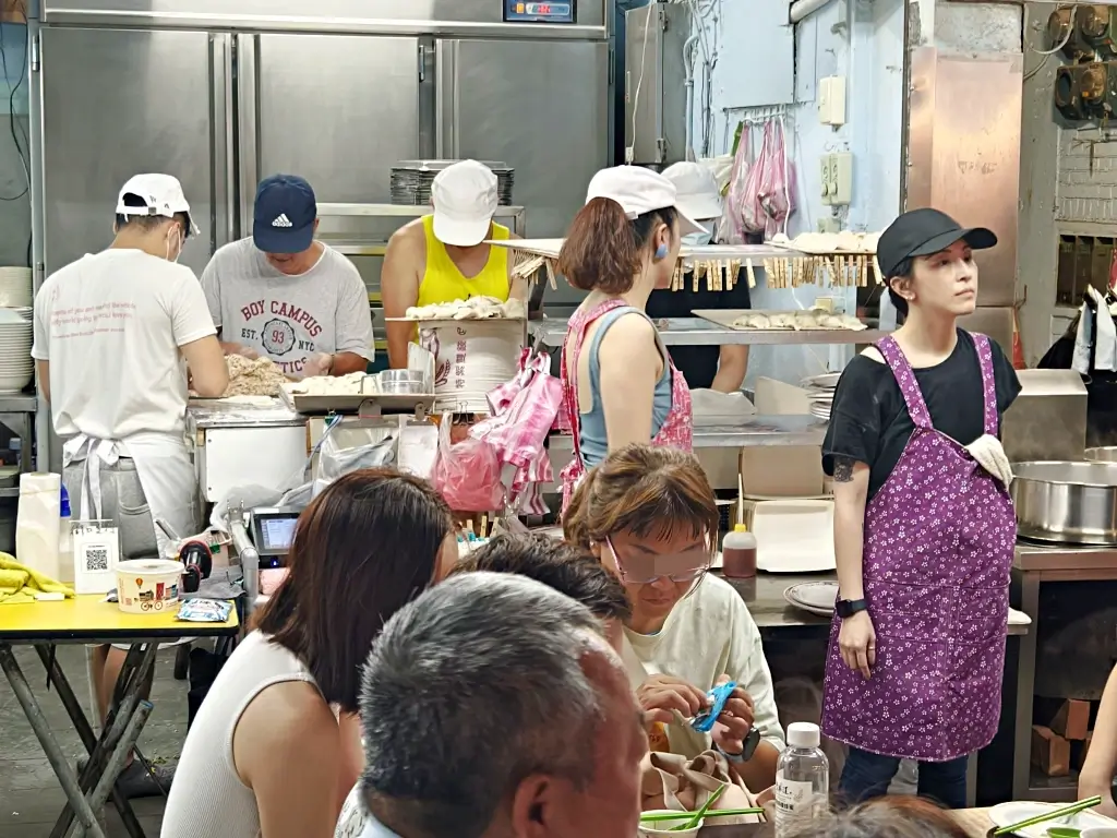 來來水餃店