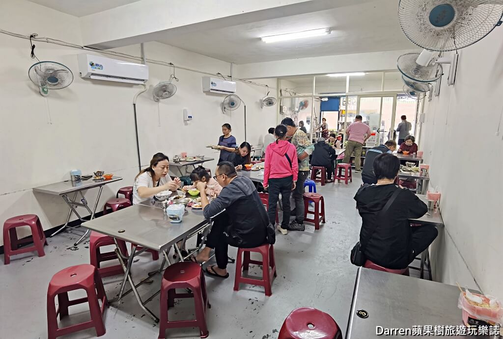 無名米粉湯鐵皮屋米粉湯
