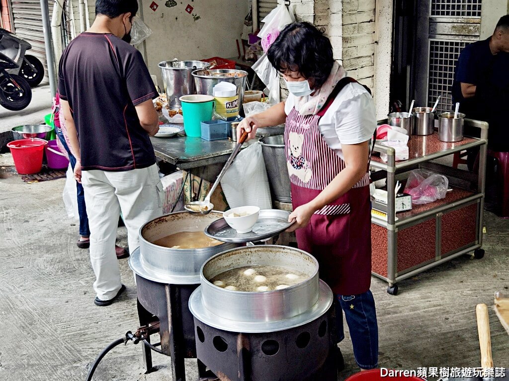 榕樹下扣仔嗲