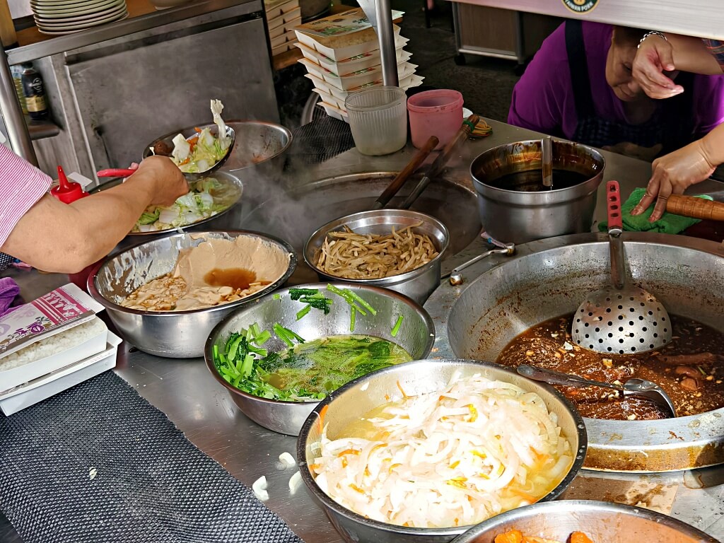 永樂街無名燒肉便當