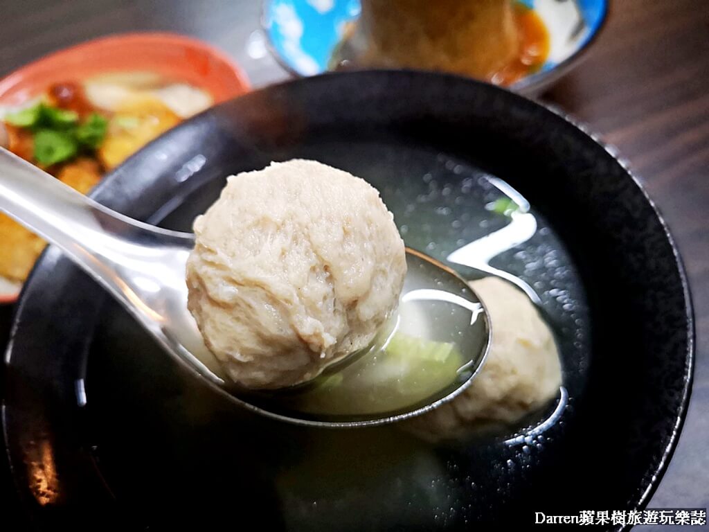 現炸脆皮肉圓