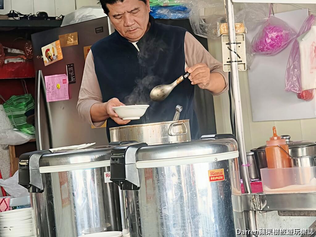 津有味油飯滷肉飯