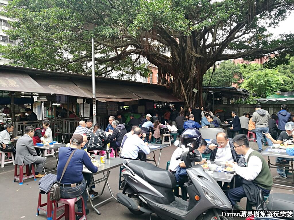 許仔豬腳麵線