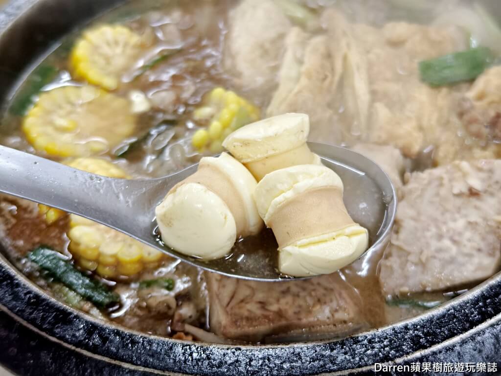 小紅莓石頭火鍋城