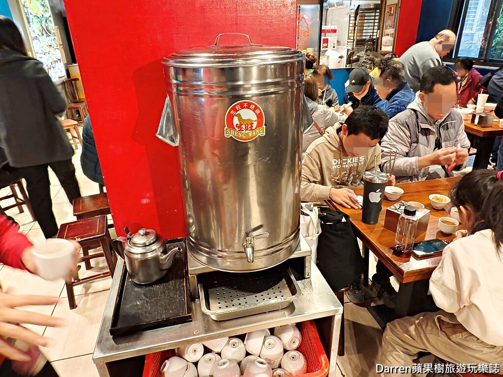 盛園絲瓜小籠湯包