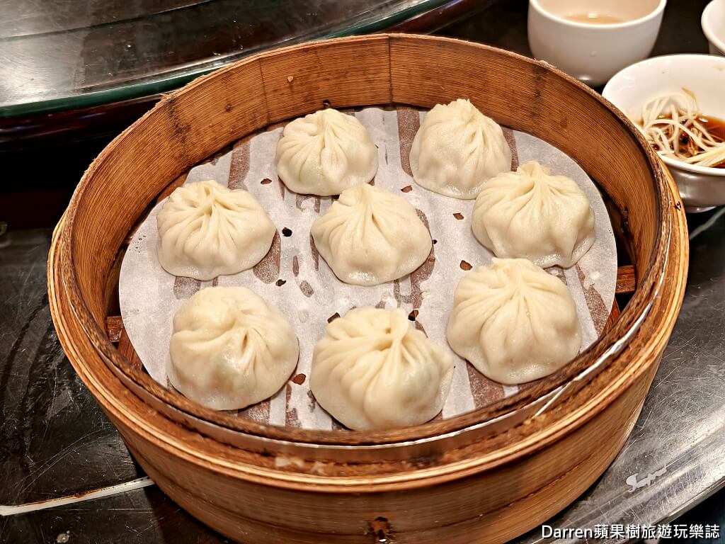 盛園絲瓜小籠湯包