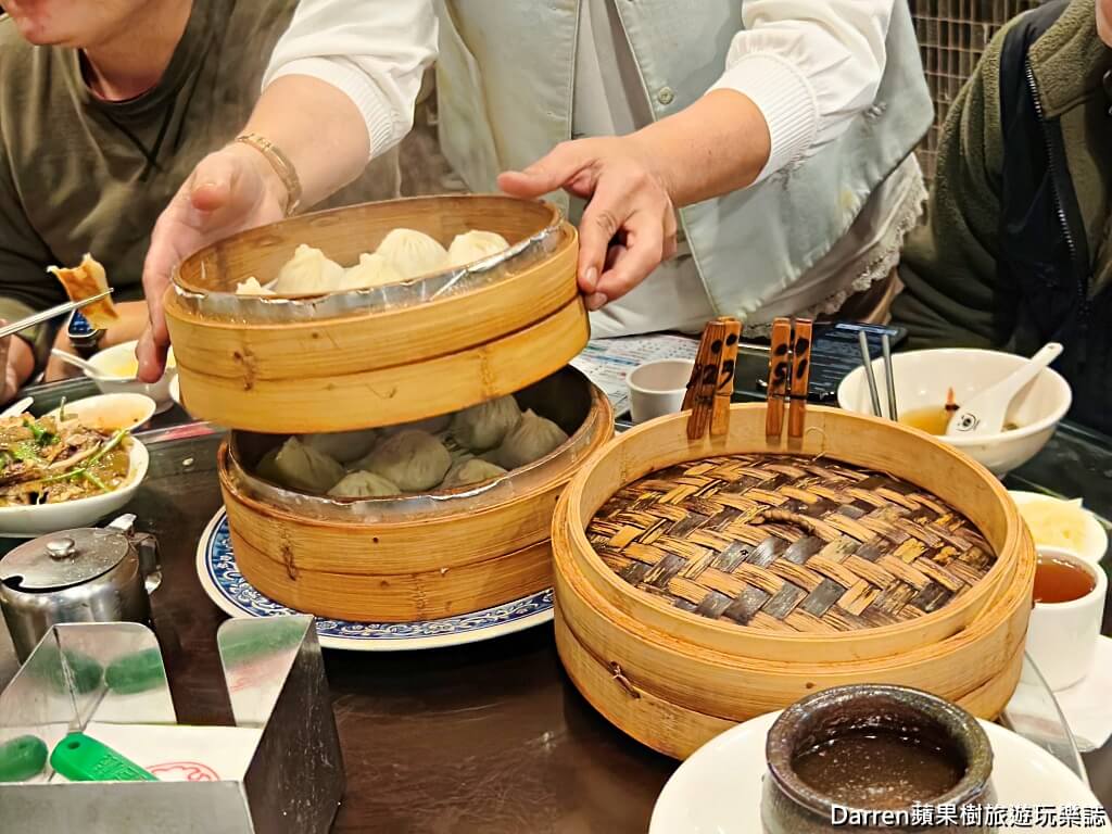 盛園絲瓜小籠湯包