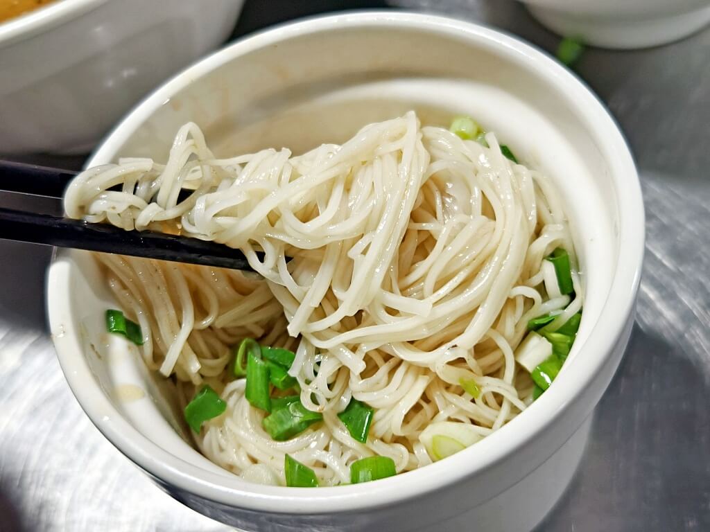 草山風情藥膳餐廳陽明山麻油雞