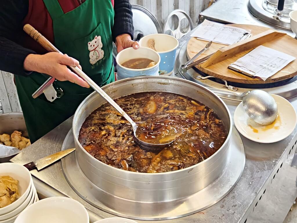 草山風情藥膳餐廳陽明山麻油雞