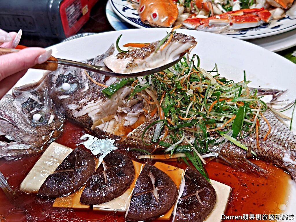 萬里古早風味甕仔雞
