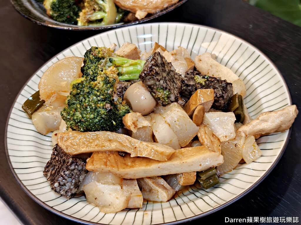 追蕾醬香黑鴨
