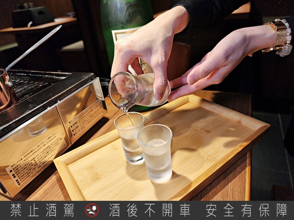 藏王極上燒肉餐酒館青埔店