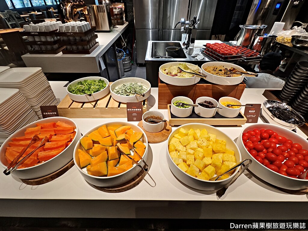 村民食堂廚窗港點新莊i-Tower店