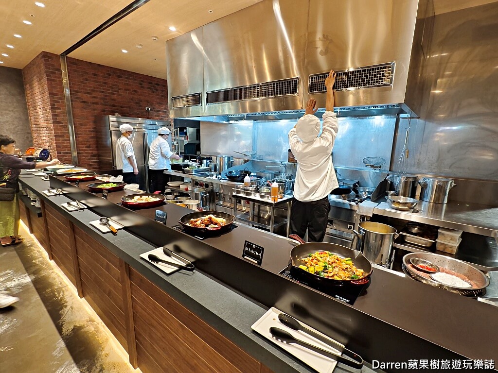 村民食堂廚窗港點新莊i-Tower店