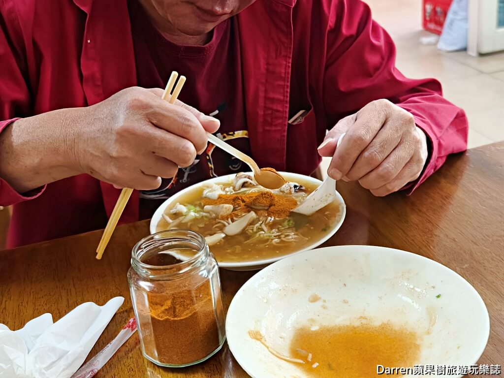 怪人花枝鱔魚麵