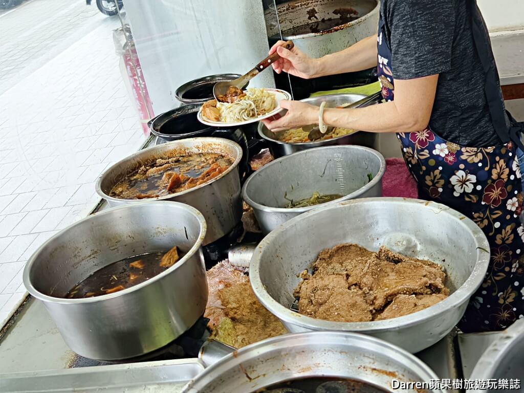 梁記焢肉飯