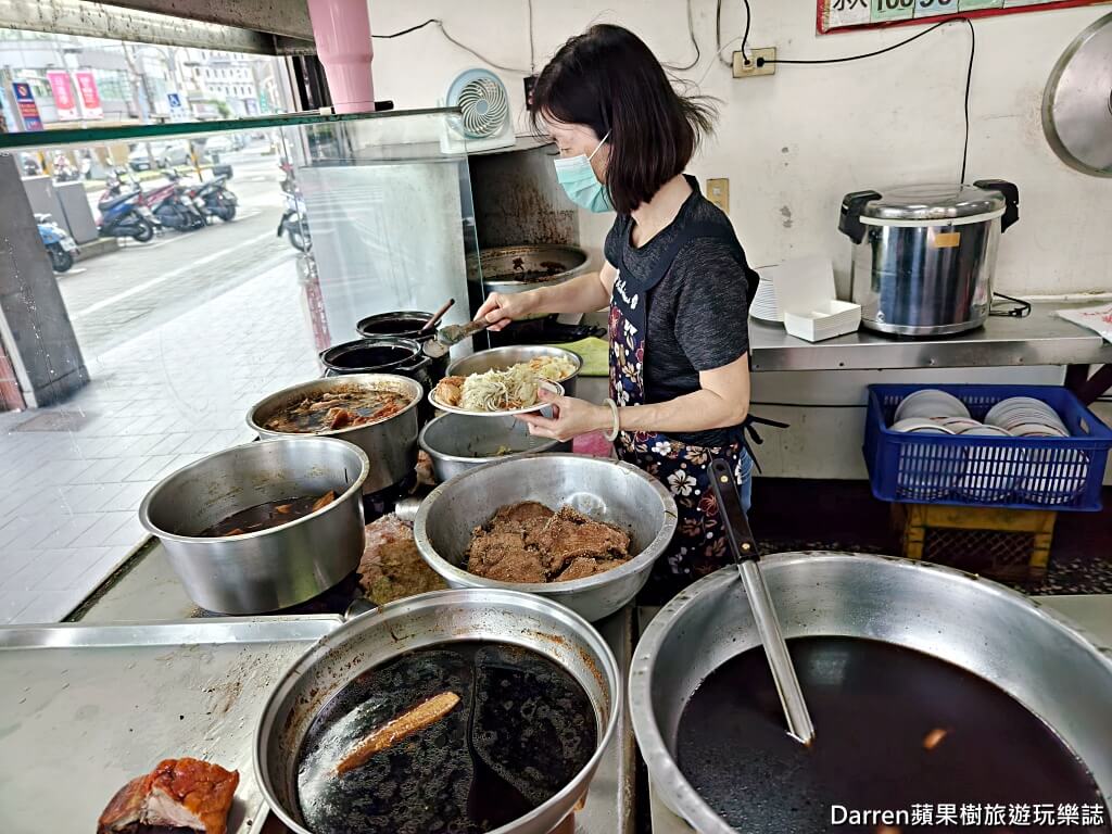 梁記焢肉飯