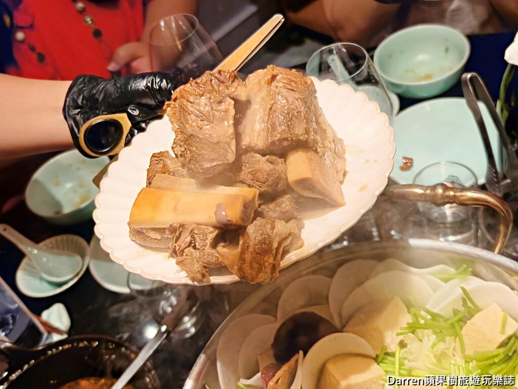 李白白鴛鴦麻辣鍋