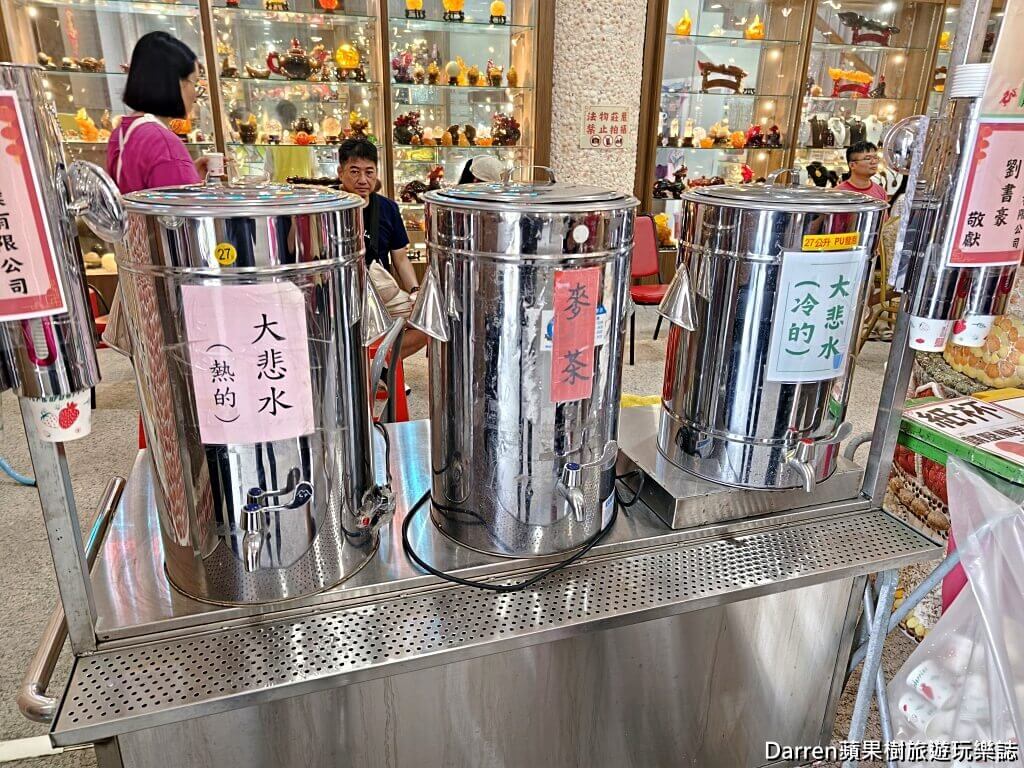 台灣珊瑚貝殼廟新廟