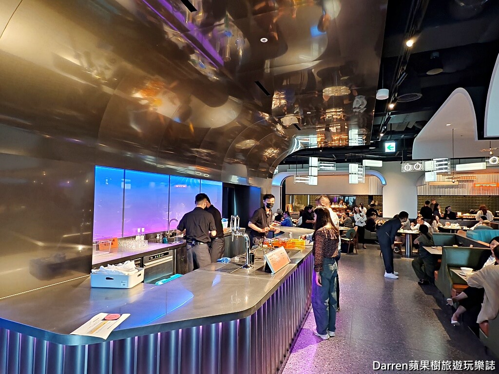 URBAN PARADISE 信義店