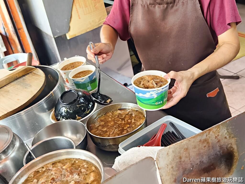 汐止美食,阿基手工臭豆腐大腸蚵仔麵線