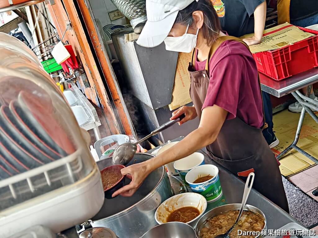 汐止美食,阿基手工臭豆腐大腸蚵仔麵線