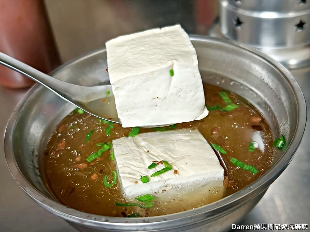 天橋下炒麵、米糕、肉粽,田中美食