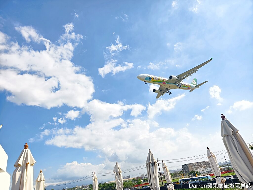 第三航廈機場咖啡,桃園景觀咖啡廳,桃園看飛機咖啡,桃園夜景咖啡