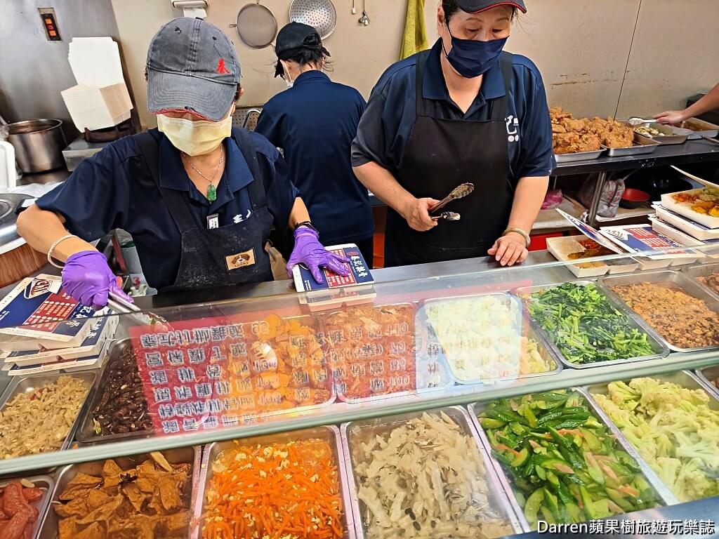 秦記排骨,秦記排骨土城裕民店,土城美食,土城美食推薦,土城便當推薦,土城排骨飯,土城排骨飯推薦,土城必吃美食,土城裕民路美食,新北排骨飯推薦,新北便當推薦,土城午餐推薦,土城晚餐推薦,土城外帶便當