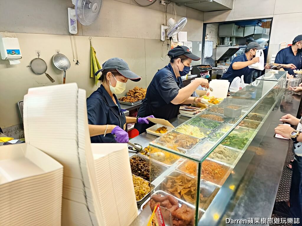 秦記排骨,秦記排骨土城裕民店,土城美食,土城美食推薦,土城便當推薦,土城排骨飯,土城排骨飯推薦,土城必吃美食,土城裕民路美食,新北排骨飯推薦,新北便當推薦,土城午餐推薦,土城晚餐推薦,土城外帶便當