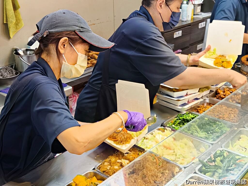秦記排骨,秦記排骨土城裕民店,土城美食,土城美食推薦,土城便當推薦,土城排骨飯,土城排骨飯推薦,土城必吃美食,土城裕民路美食,新北排骨飯推薦,新北便當推薦,土城午餐推薦,土城晚餐推薦,土城外帶便當