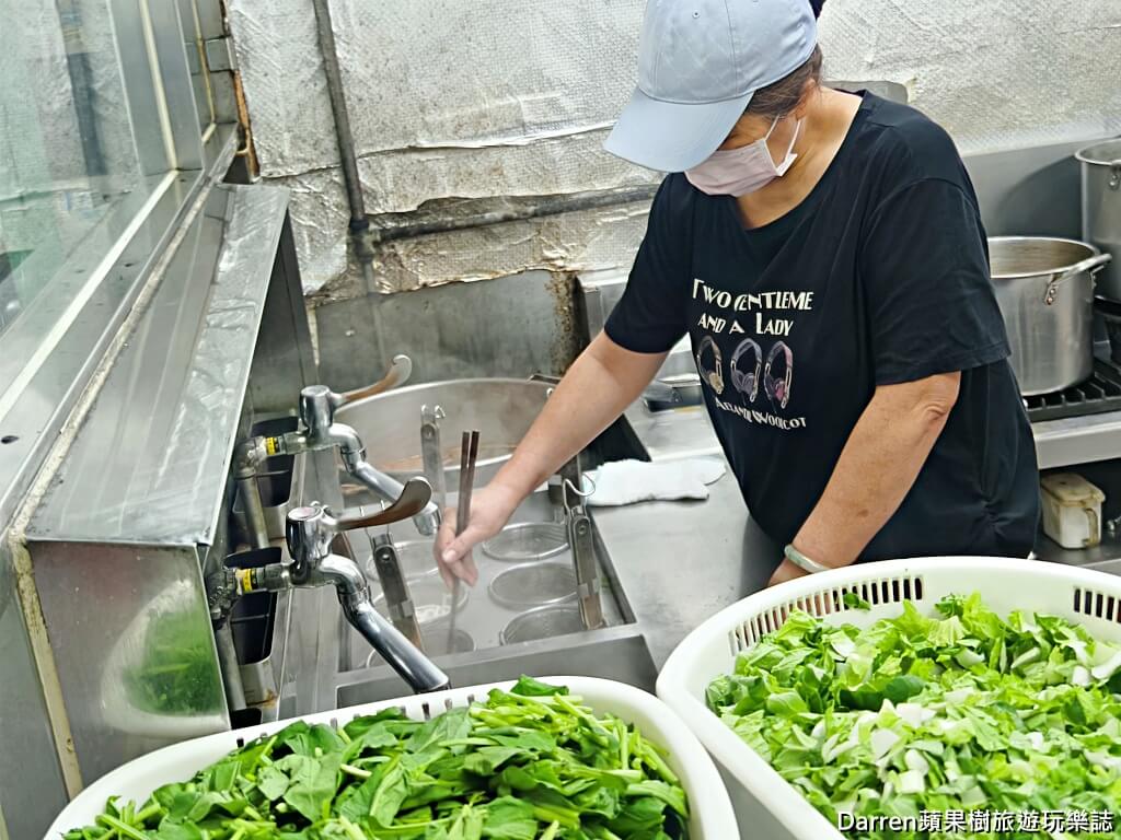 正杰牛肉麵,台北牛肉麵,萬華美食,東園街美食,台北宵夜推薦,萬華牛肉麵,萬華宵夜